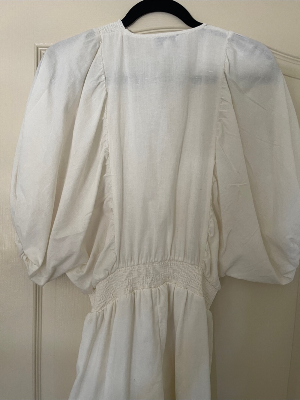 Jumpsuit with Puff Sleeves - Picture 8 of 12
